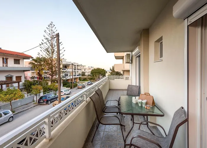 Bon Bonheur Apartamento Rhodes City